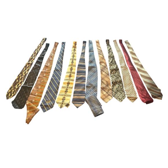 GUC Lot of 12 Men's Ties Various Brands Colors - Picture 1 of 5